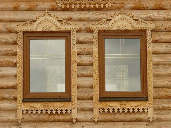 отделка деревянного окна